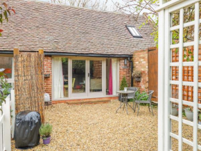 The Bolt Hole, Tiddington